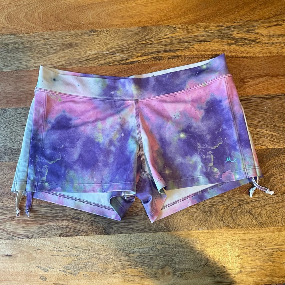 Mika Lucia Hot Yoga Shorts